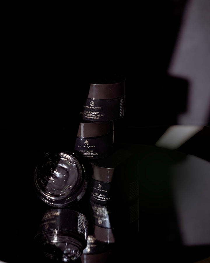 Silk Glow Exfoliating Mask